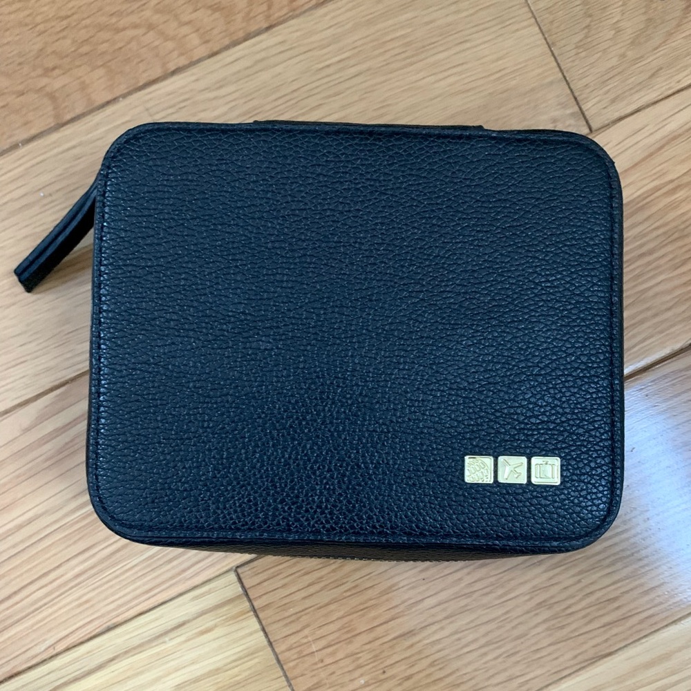 Black Travel Jewelry Case